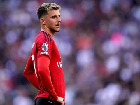 Chris Sutton: 'Mason Mount đã rơi vào hố đen'