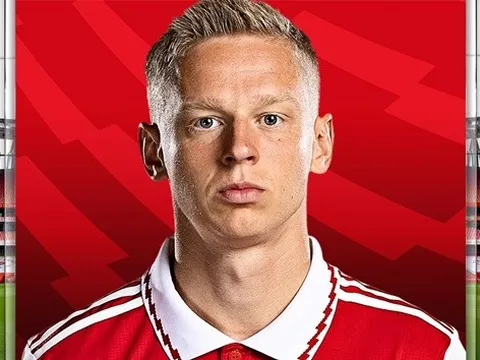 Chữ ký 32 triệu bảng độc đáo của Arsenal