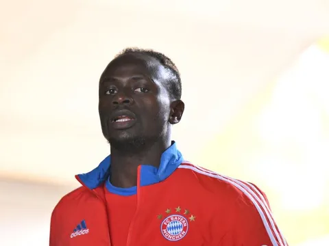 Chủ tịch Bayern phá vỡ im lặng về tương lai Mane