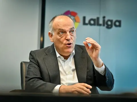 Chủ tịch La Liga: Tôi không tin Barca hối lộ trọng tài