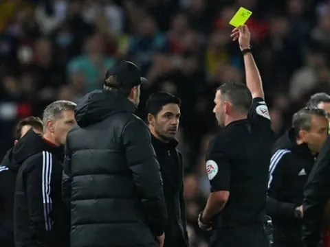 "Chuyện gì đã xảy ra giữa Klopp và Arteta?"
