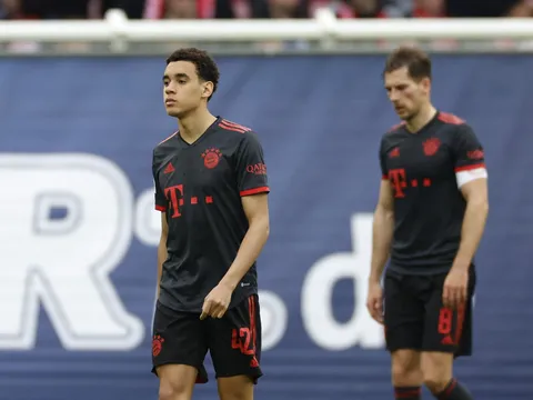 Chuyện gì đang xảy ra với Bayern Munich