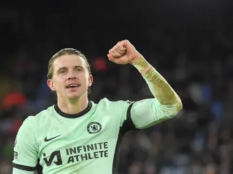 Chuyên gia ngăn cản Chelsea bán ngôi sao 60 triệu bảng