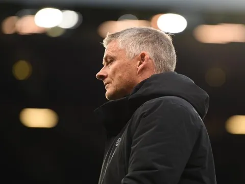 Chuyên gia tiết lộ sự thật sốc về Varane ở M.U ít ai biết