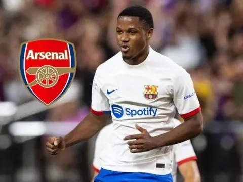 Liên hệ đại diện, Arsenal mở đàm phán với 'báu vật' của Barca