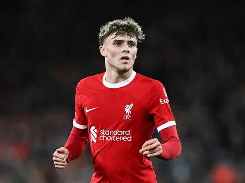Sao trẻ được Klopp đưa lên mây