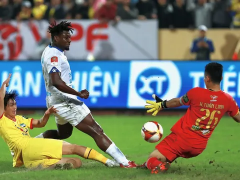 CLB Bình Định chiêu mộ người thừa của Nam Định