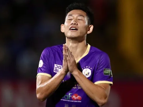 CLB Hà Nội thua đậm tân binh V-League 2023