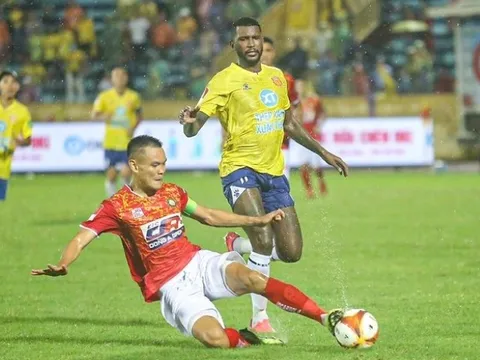 CLB Thanh Hóa nguy cơ mất ngôi đầu bảng vào tay CAHN