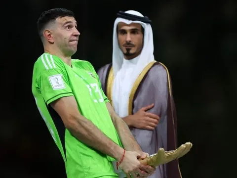 CLB trong nhóm Big Six Premier League muốn có Emiliano Martinez