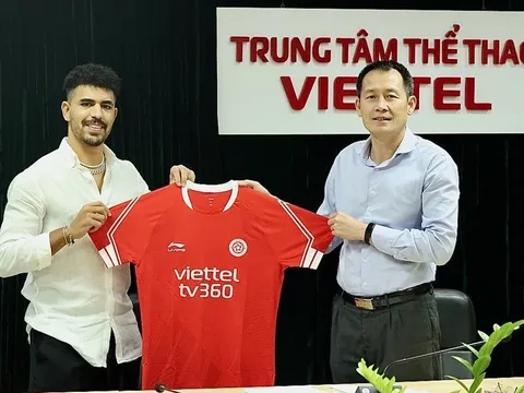 CLB Viettel chiêu mộ đồng đội cũ Salah