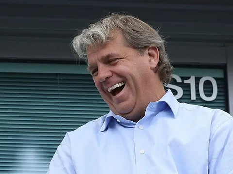 Cố chấp với Ronaldo, tỷ phú Mỹ có thể làm hại Chelsea