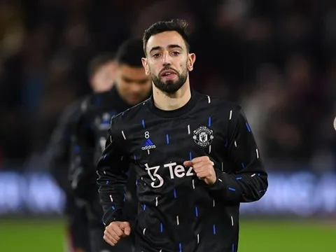 "Người không phổi" Bruno Fernandes giúp vực dậy Man Utd