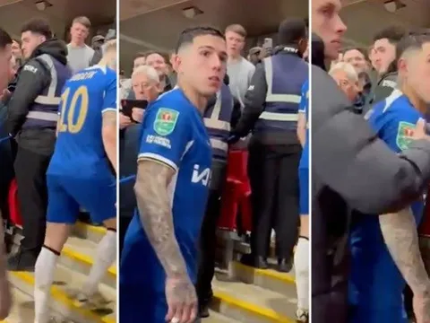 Phản ứng của Enzo Fernandez khi bị fan Liverpool chế nhạo