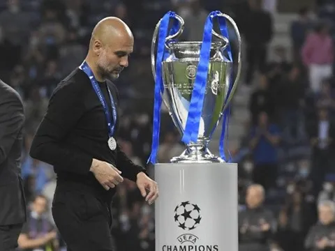 Cơn ác mộng Tuchel tái hiện với Guardiola