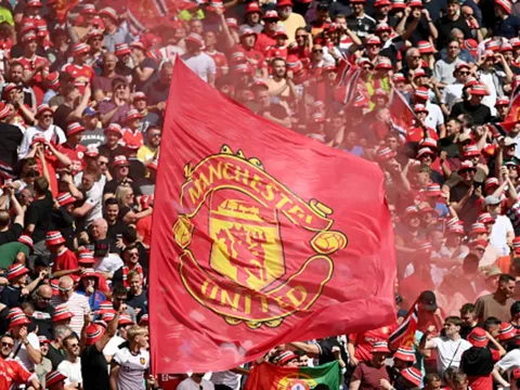 Cơn ác mộng đã xuất hiện ở Old Trafford