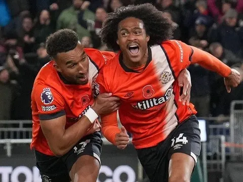 Còn ai nhớ Tahith Chong, người khiến Liverpool mất điểm sốc?