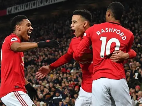 Con quỷ Solskjaer cuối cùng đã có cây đinh ba cho riêng mình