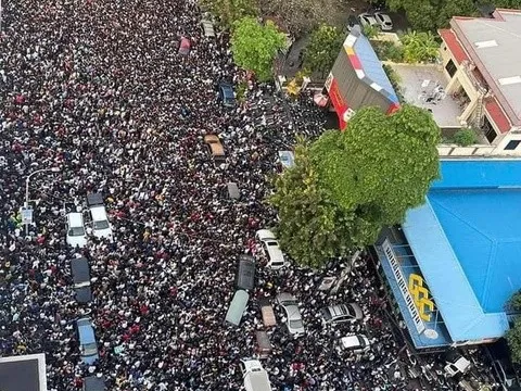 Cơn sốt bóng đá chưa từng có ở Campuchia