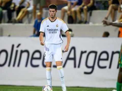 Con trai của Zidane sắp rời Real