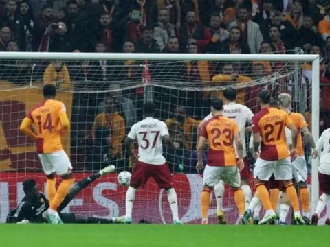 Công làm Onana phá, Man United mất điểm khó hiểu trước Galatasaray
