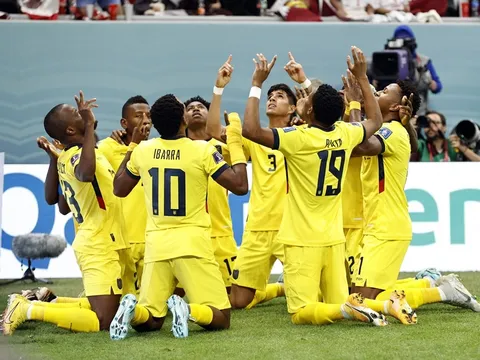 Công nghệ mới khiến Ecuador mất bàn thắng trước Qatar