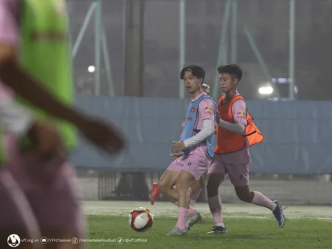 Công Phượng tái phát chấn thương, HLV Philippe Troussier thêm lo
