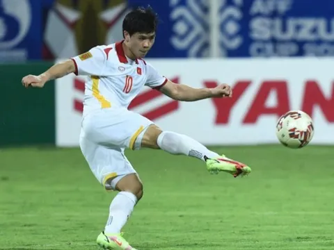 Công Phượng áp đảo trong cuộc bầu chọn Bàn thắng đẹp AFF Cup