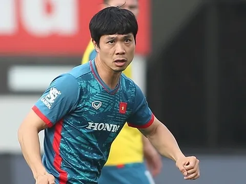 Công Phượng, Văn Toàn chạy đua thời gian đấu Hong Kong