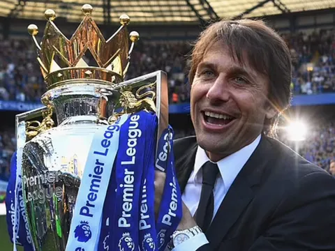 Carragher dự đoán khả năng Conte thành công tại Tottenham