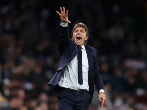Conte ấn tượng điều gì về các cầu thủ Tottenham ở trận đấu đầu tiên?