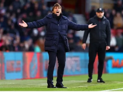 Conte nổi nóng với Harry Kane