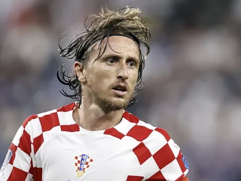 Croatia trên vai Modric