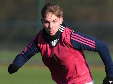 Thua Man City, Arsenal còn đón thêm tổn thất