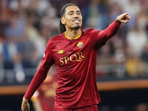 Nhà riêng của cựu cầu thủ MU lại bị trộm đột nhập ở Italia