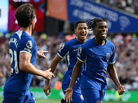 Cú sốc ập đến Chelsea