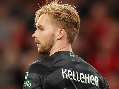 Cú sốc mới nhất đổ xuống đầu Liverpool