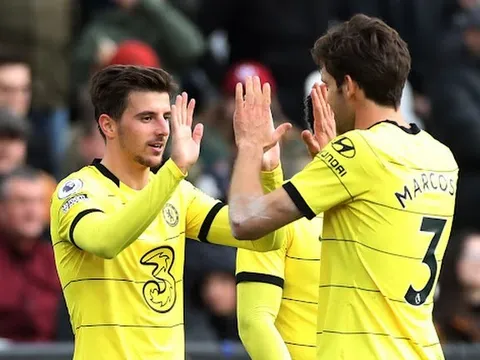 "Cú volley tuyệt vời của Mount và Moyes sẽ phải bốc hỏa"