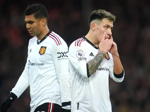 Cuộc chiến top 4 gay cấn ở Premier League