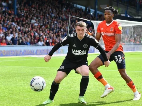 Cuộc chiến trụ hạng tệ nhất lịch sử Premier League