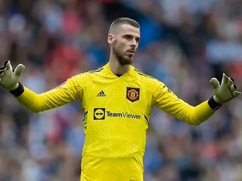 Cuộc gặp gây xôn xao giữa De Gea và Bruno Fernandes