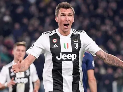 Cuối cùng, Sarri đã lên tiếng về mối quan hệ với bạn thân của Ronaldo