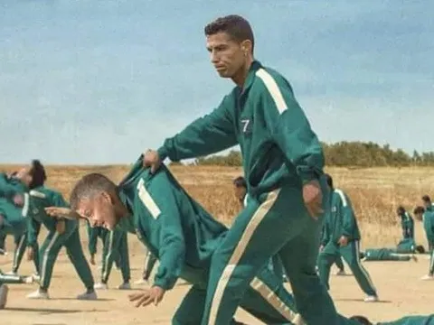 Cười té khói với loạt ảnh chế vòng 10 Premier League