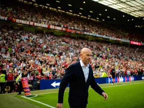 Trụ hạng thành công, HLV Bournemouth cảnh báo M.U