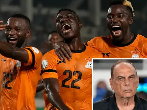 Cựu HLV Chelsea bất ngờ xuất hiện ở AFCON