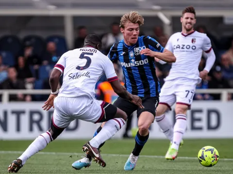 Cựu Pháo thủ cản Haaland 2.0 đến M.U