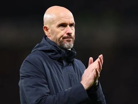 Cựu sao Liverpool chỉ trích Ten Hag quá mềm mỏng