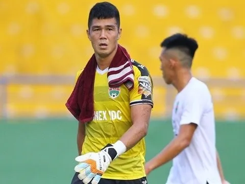 Cựu thủ môn tuyển Việt Nam giải nghệ ở tuổi 38
