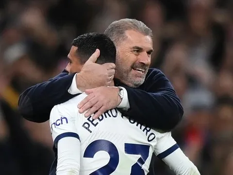 Pedro Porro “đổi đời” nhờ Ange Postecoglou