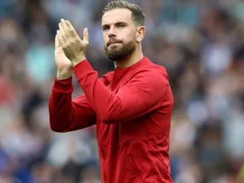 Vì sao Klopp gạch tên Konate, Henderson?
